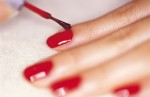 strong-and-healthy-nails- / photo from http://www.womengirlsfashion.com